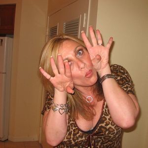 Meet your Posher, Stephanie a.